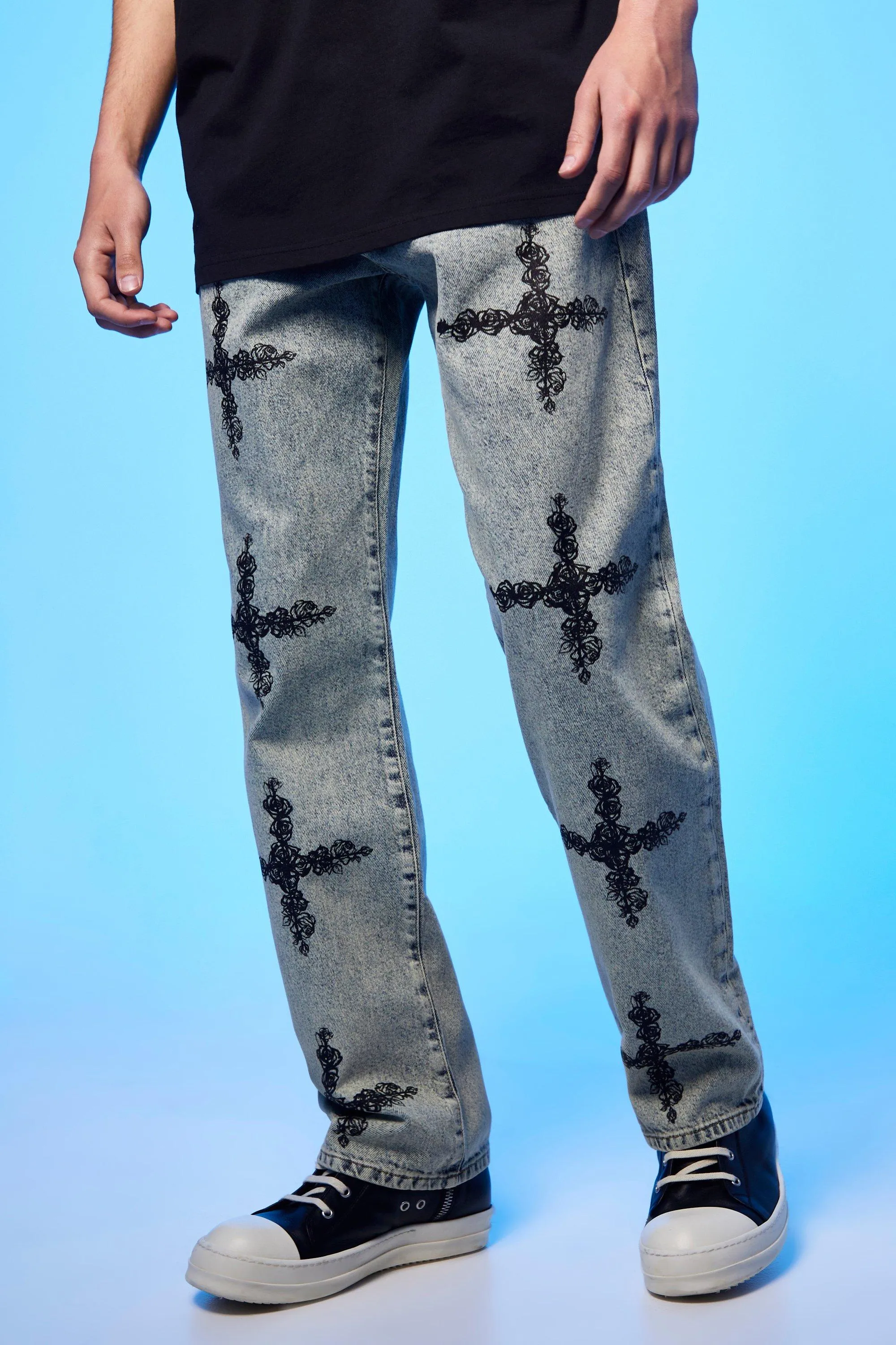 Relaxed Bandana Cross Print Jeans | boohooMAN UK